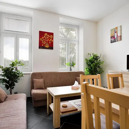 Apartmany Decin דירה *