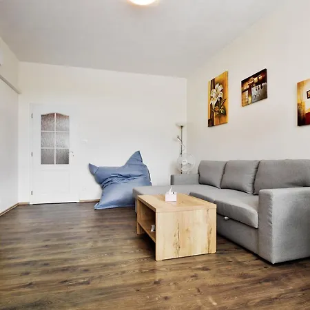 Apartmany Decin דירה דצ'ין