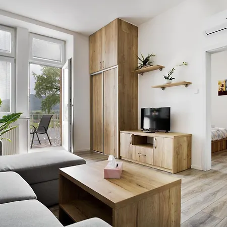 Апартаменты Apartmany Decin *